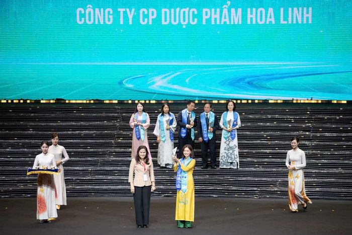 Theo bà Nguyễn Thị Thùy Dung, Phó Tổng Giám đốc Marketing và Đổi mới, Công ty cổ phần Dược phẩm Hoa Linh: Giá trị cốt lõi của Thương hiệu quốc gia trước hết nằm ở niềm tin của người tiêu dùng.(Ảnh: MINH DUY)
