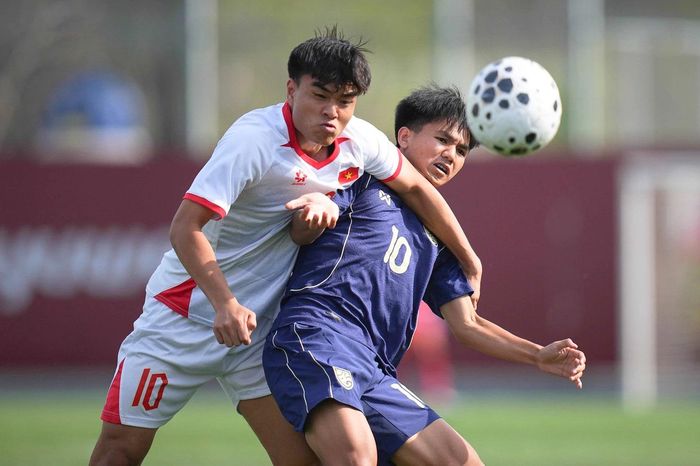 U23 Việt Nam và U23 Thái Lan trong lần so tài gần đây nhất tại CFA Team China 2026. Ảnh: VFF