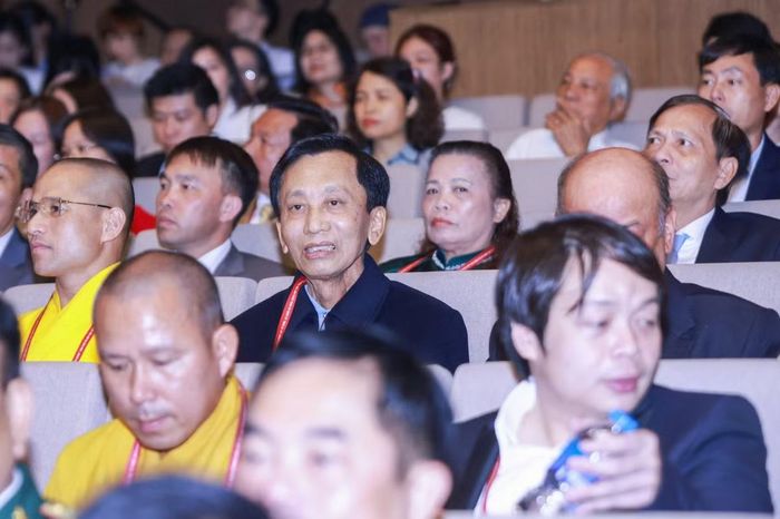 Các đại biểu tham dự chương trình.