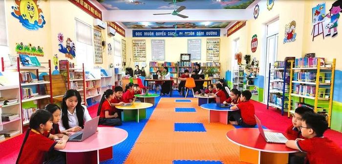 Không gian thư viện tại một trường học ở Bắc Ninh.