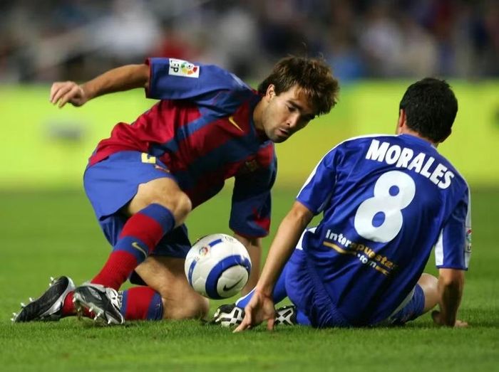 Cựu danh thủ Deco hiện là giám đốc thể thao của Barca năm 2023. Ảnh: Getty