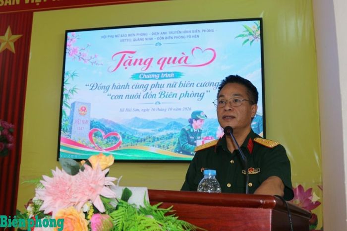 Trung tá Phạm Đức Việt, Phó Giám đốc, Chủ tịch công đoàn Viettel Quảng Ninh phát biểu tại chương trình. Ảnh: Bích Nguyên