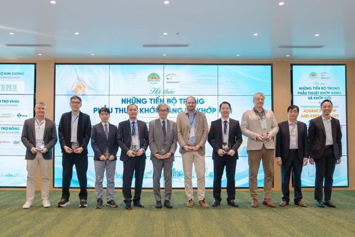 Hội thảo quy tụ các chuyên gia hàng đầu lĩnh vực chấn thương chỉnh hình từ 6 nền y tế thế giới.