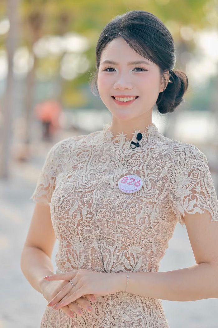 Nguyễn Thị Kim Châu (SBD 168) đến từ TPHCM. Cô sở hữu chiều cao 1,74 m, từng là vận động viên taekwondo, giành nhiều huy chương vàng, bạc và đồng. Trong phần thi tài năng, Kim Châu trình diễn múa côn. Phạm Lê Ái Linh (SBD 826) là sinh viên năm hai, ngành Kế toán chất lượng cao, Học viện Công nghệ Bưu chính Viễn thông - PTIT. Tại cuộc thi, Ái Linh trân trọng cơ hội sống ở nhà chung, hiểu thêm giá trị của sự quan tâm và tình cảm được vun đắp qua từng trải nghiệm.
