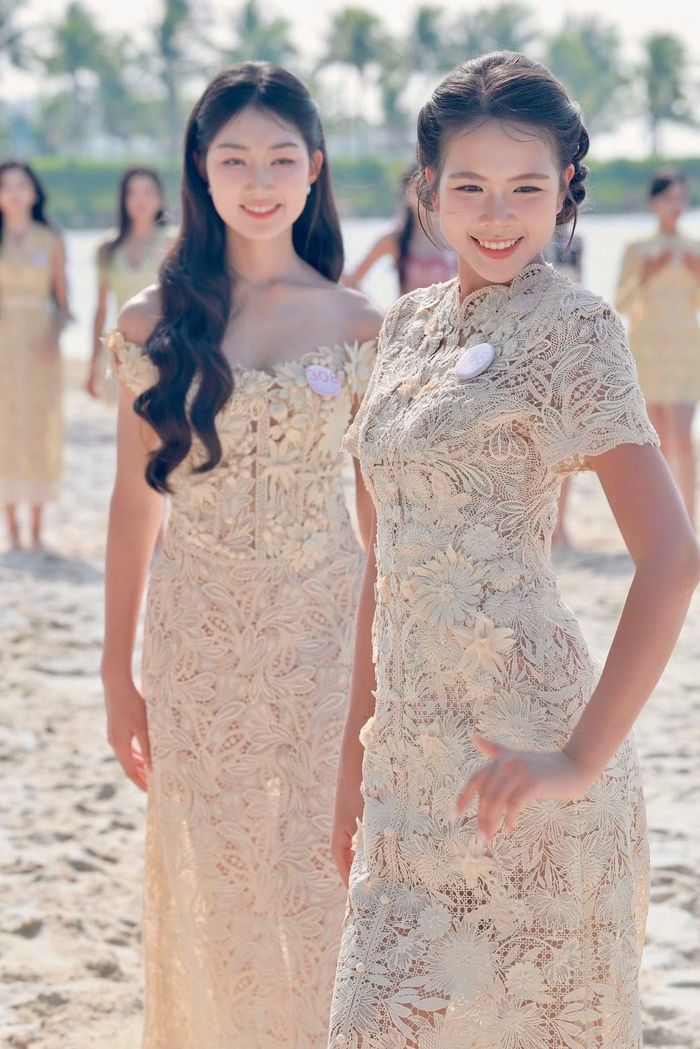 Một số khoảnh khắc ấn tượng trong thử thách catwalk trên cát tại vòng Chung kết Hoa hậu Việt Nam 2026.