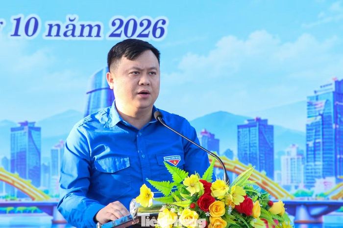 Theo anh Lê Công Hùng - Bí thư Thành Đoàn Đà Nẵng, mô hình phát huy vai trò của tổ chức Đoàn, phối hợp với chính quyền, các tổ chức chính trị - xã hội và người dân địa phương trong công tác bảo vệ môi trường, góp phần nâng cao ý thức giữ gìn cảnh quan, không xả rác, không tập kết rác thải sai quy định.