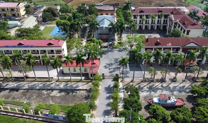 Trường Cao đẳng Hàng hải và Đường thủy 1, phân hiệu Nam Đồng (thuộc tỉnh Hải Dương cũ, nay là TP Hải Phòng)