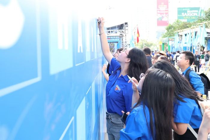 Đồng hành hưởng ứng phong trào toàn dân tham gia phòng, chống ma túy.