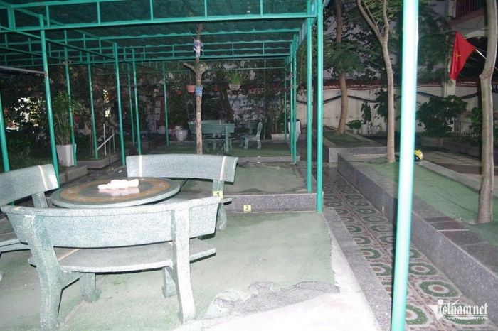 Hiện trường nơi cháu bé bị tai nạn. Ảnh: T.H