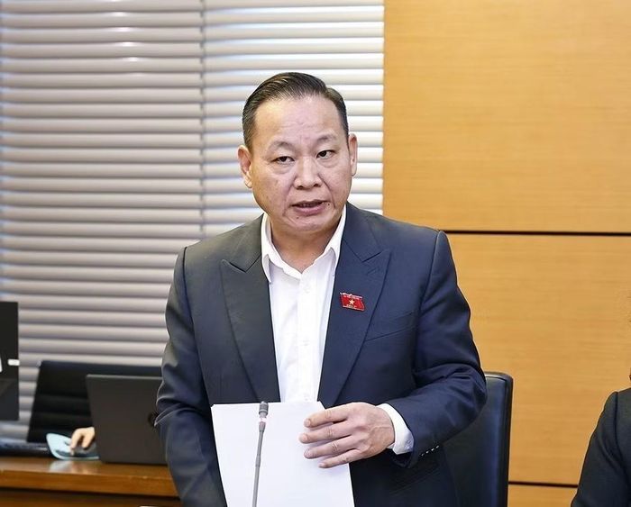 Ông Tráng A Dương - Ủy viên là đại biểu Quốc hội hoạt động chuyên trách tại Hội đồng Dân tộc của Quốc hội.