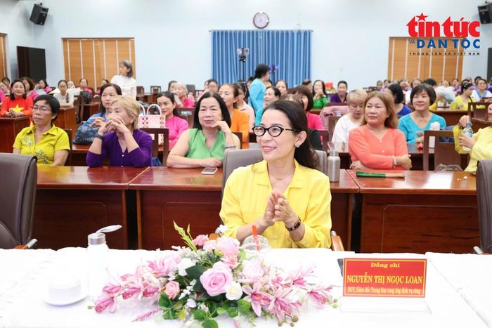 Các hoạt động thu hút đông đảo chị em phụ nữ cùng tham gia.