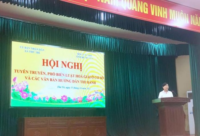 bà Phạm Thị Liễu Lập - Phó Chủ tịch Hội Luật gia tỉnh Hưng Yên.