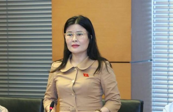 Đại biểu Bùi Thị Quỳnh Thơ (Ảnh: Media Quốc hội).