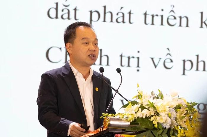  Ông Phạm Phú Ngọc, Giám đốc Trung tâm Bảo tồn Di sản Văn hóa Thế giới Hội An. Ảnh XM. 