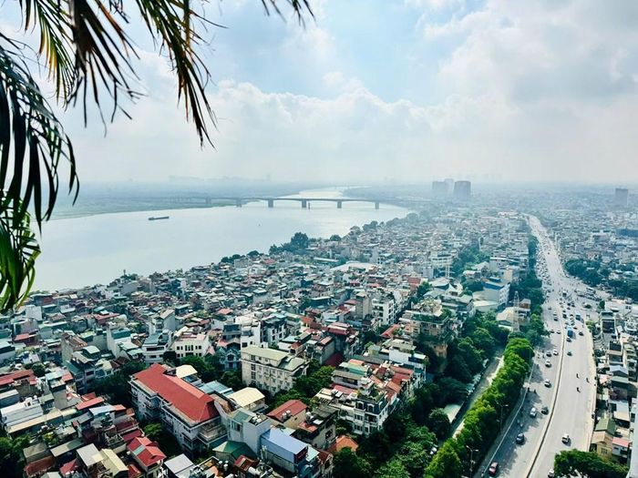 Hà Nội định hướng phát triển đô thị theo mô hình TOD, lấy giao thông công cộng làm trục tổ chức không gian. Ảnh: Thu Hằng/Bnews