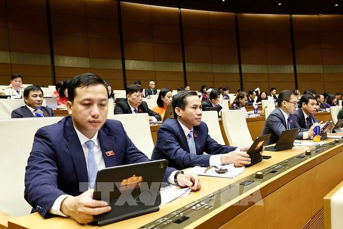 Đoàn đại biểu Quốc hội tỉnh Tây Ninh dự khai mạc Kỳ họp thứ hai, Quốc hội khóa XVI. Ảnh: Doãn Tấn - TTXVN 