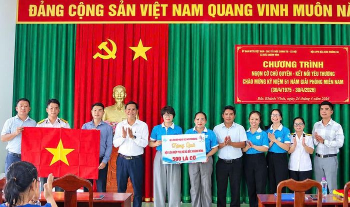 Hội Phụ nữ Đặc khu Trường Sa phối hợp tổ chức nhiều hoạt động kết nối yêu thương, góp phần bảo vệ chủ quyền biển đảo.