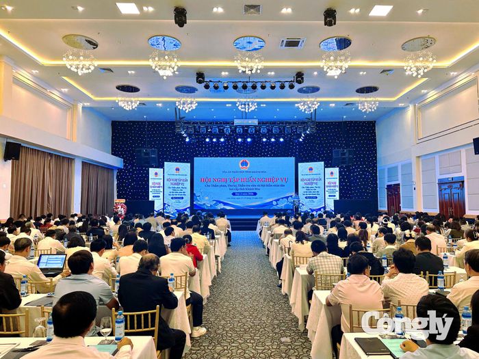 Toàn cảnh hội nghị tập huấn