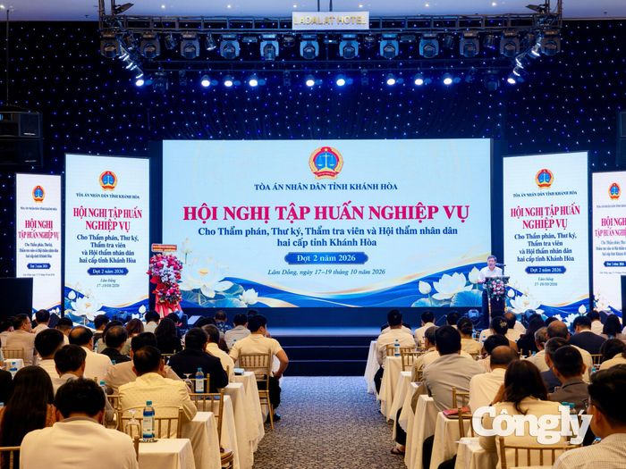 Hội nghị tập trung trao đổi, giải đáp những khó khăn, vướng mắc trong xét xử các vụ án dân sự và tập huấn chuyên đề về thủ tục giải quyết các vụ án hành chính.