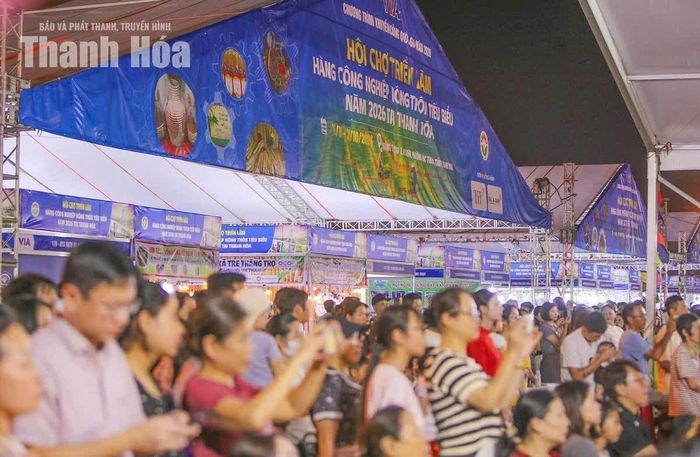 Hội chợ do Sở Công thương Thanh Hóa chủ trì, phối hợp với Cục Công nghiệp, Bộ Công Thương tổ chức trong khuôn khổ Chương trình Khuyến công quốc gia và Chương trình Xúc tiến thương mại tỉnh Thanh Hóa năm 2026.