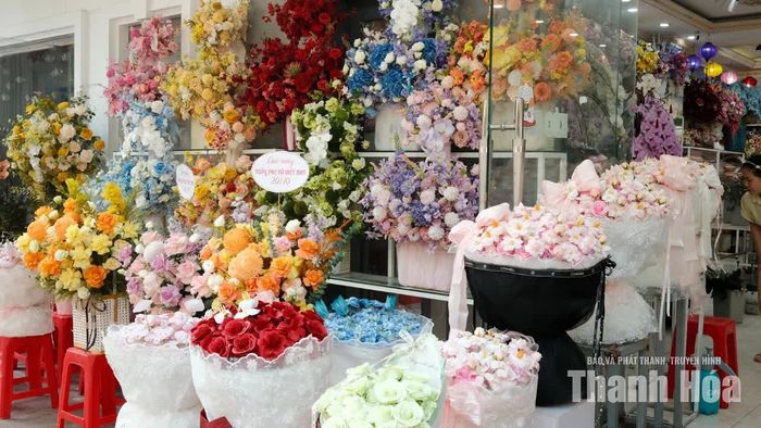 Các mẫu hoa được cập nhật liên tục mỗi ngày.