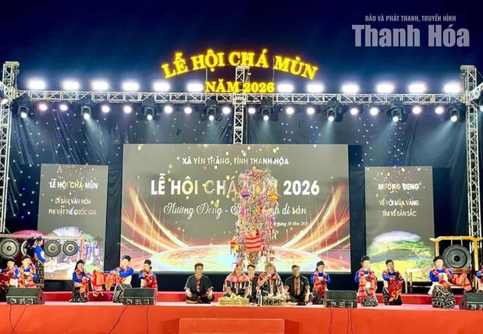 Màn tái hiện nghi lễ Chá Mùn tại chương trình khai mạc Lễ hội Chá Mùn năm 2026.