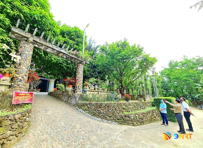 Làng cổ Lộc Yên ở xã Thạnh Bình. Ảnh: PV