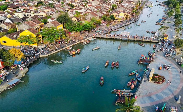 Một góc phố cổ Hội An. Ảnh: QUỐC TUẤN