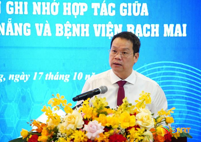 Chủ tịch UBND thành phố Nguyễn Mạnh Hùng phát biểu tại lễ ký kết. Ảnh: NGỌC HÀ