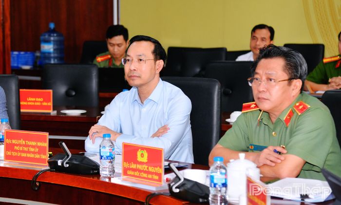 Đồng chí Nguyễn Thanh Nhàn, Phó Bí thư Tỉnh ủy, Chủ tịch UBND tỉnh, Trưởng Ban Chỉ đạo 57 tỉnh dự tại điểm cầu tỉnh Đồng Tháp.