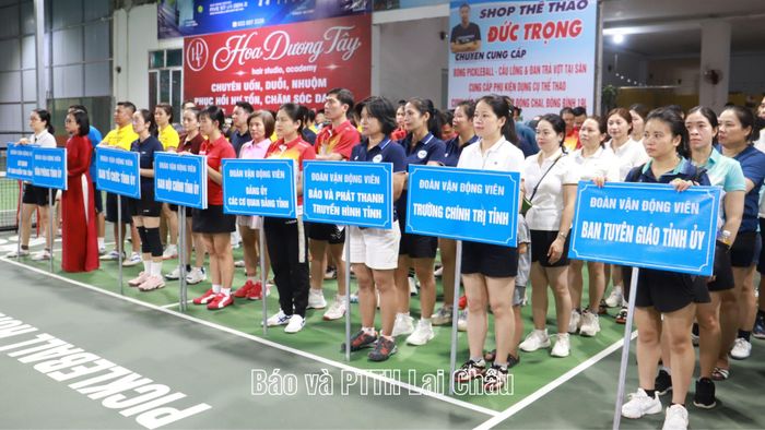 Quang cảnh bế mạc.