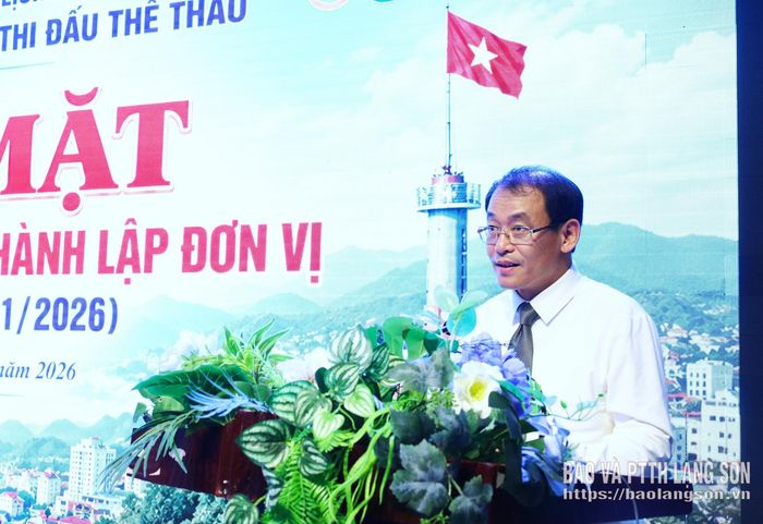 Giám đốc Sở Văn hóa, Thể thao và Du lịch phát biểu trong chương trình