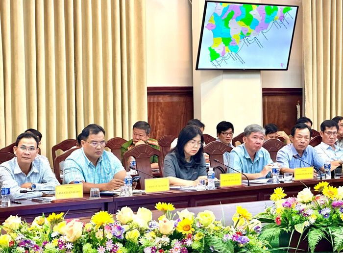 Các đại biểu dự họp