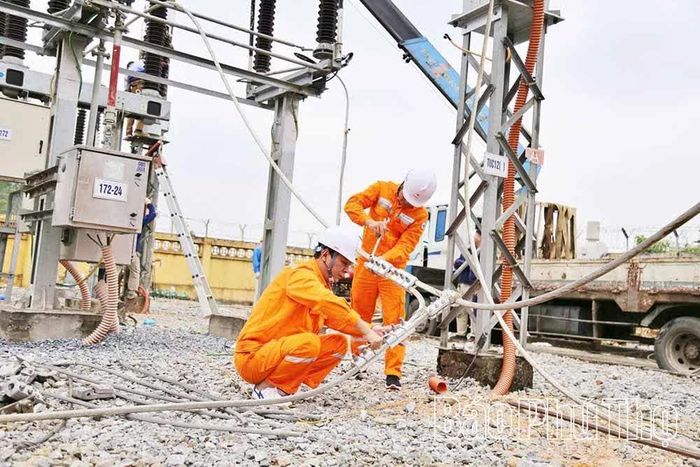 Việc kiểm tra định kỳ giúp đảm bảo nguồn điện vận hành an toàn, liên tục và ổn định.