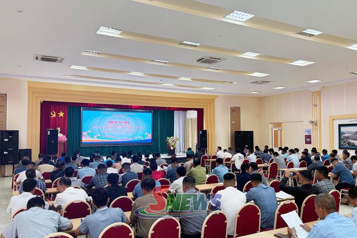 Hội nghị bồi dưỡng kiến thức pháp luật; kỹ năng, nghiệp vụ cho hòa giải viên ở cơ sở.
