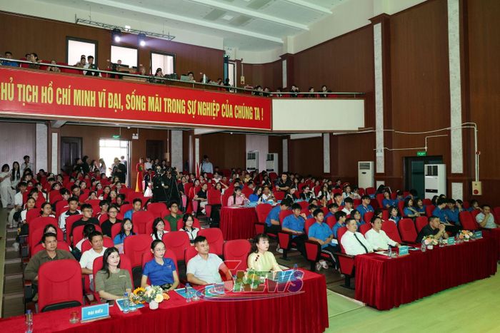 Các đại biểu dự hội thi