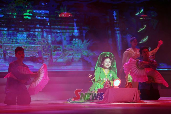 Tiết mục hát Cô đôi thượng ngàn