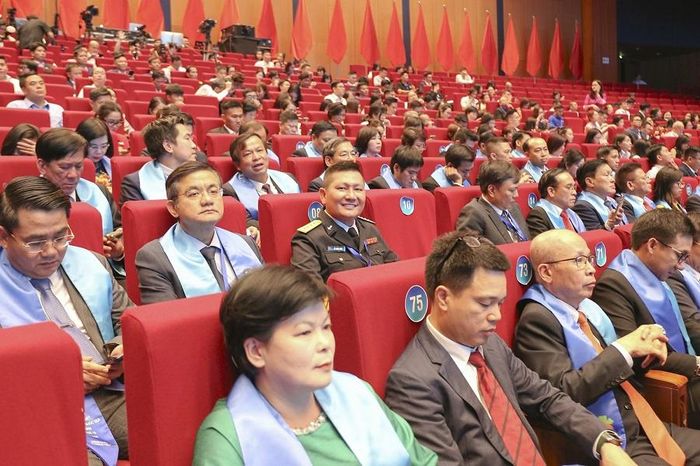  Đại diện các doanh nghiệp dự nhận giải thưởng