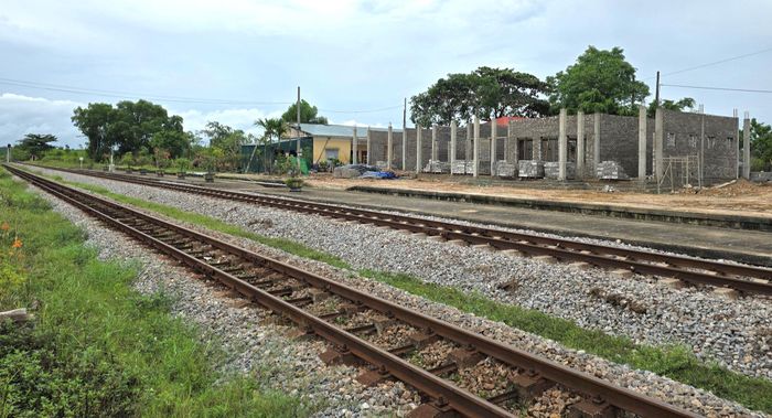 Khu vực nhà ga Thọ Lộc đang thi công đầu tháng 8/2026.