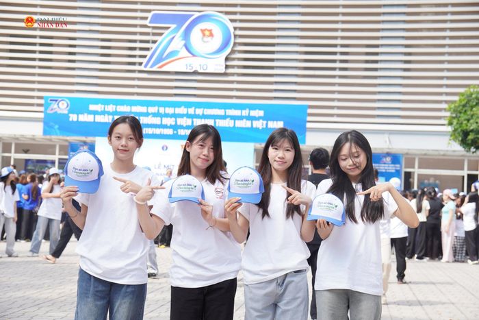 Đồng thời sự kiện góp phần phát huy vai trò xung kích, tiên phong của tuổi trẻ trong xây dựng môi trường sống, học tập và làm việc an toàn, lành mạnh, không khói thuốc.