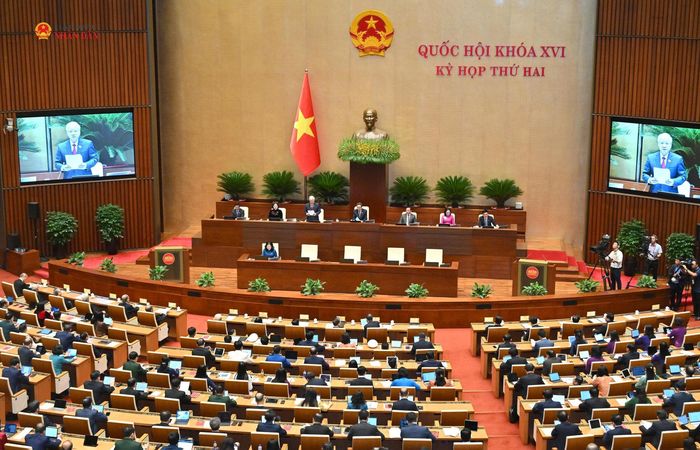 Toàn cảnh phiên họp. Ảnh: Quang Khánh