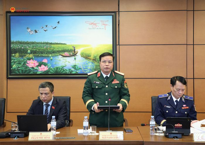 ĐBQH Ngô Nam Cường (Nghệ An) phát biểu.