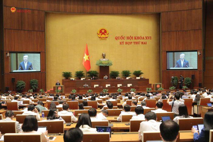Quang cảnh phiên họp. Ảnh: Hồ Long
