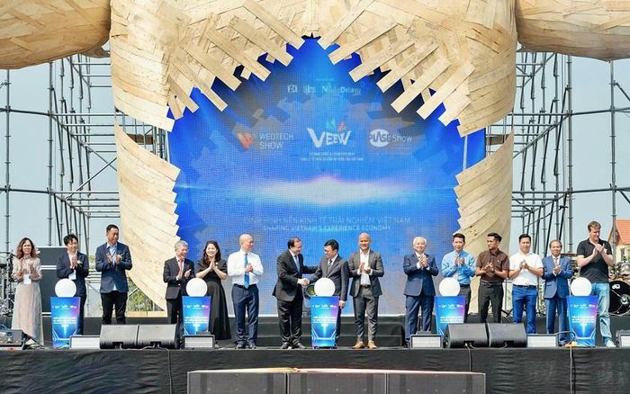 Vietnam Event & Exhibition Week 2026 - VEEW 2026 khai mạc tại Trung tâm Triển lãm Việt Nam (VEC).
