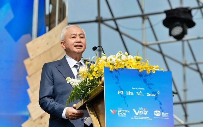 Ông Vũ Ngoạn Hợp - Chủ tịch hiệp hội VECA bày tỏ mong muốn VEEW trở thành nơi những sáng kiến mới được giới thiệu, được thử nghiệm và được nuôi dưỡng qua nhiều năm.