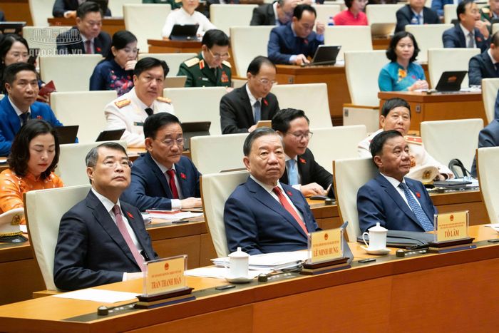 Tổng Bí thư, Chủ tịch nước Tô Lâm, Thủ tướng Chính phủ Lê Minh Hưng; Thường trực Ban Bí thư Trần Cẩm Tú tham dự Phiên khai mạc Kỳ họp. Ảnh: VPQH