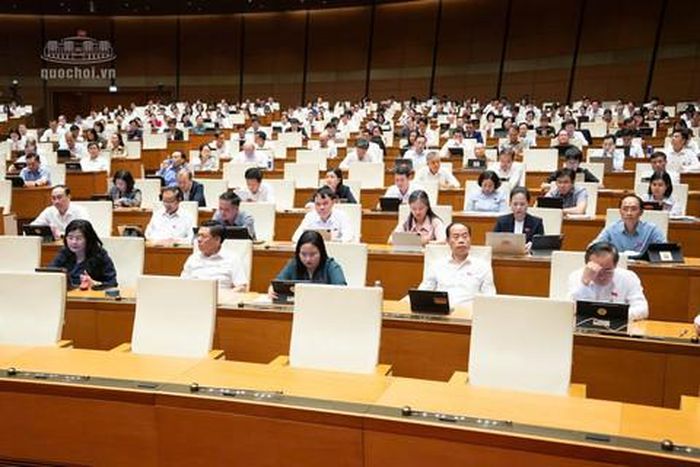 Các đại biểu Quốc hội tại Hội trường Diên Hồng