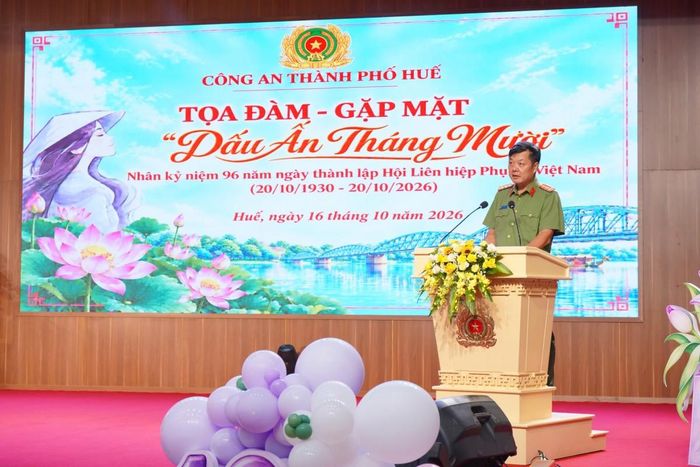 Đại tá Nguyễn Đình Dương, Giám đốc CATP Huế phát biểu tại chương trình