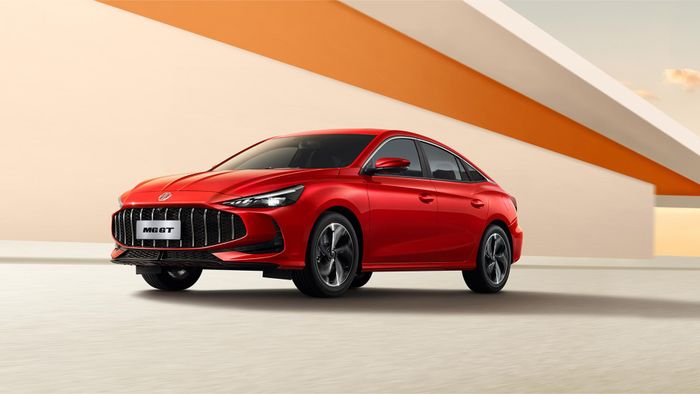 MG GT là bản nâng cấp giữa vòng đời của mẫu sedan hạng C MG5.