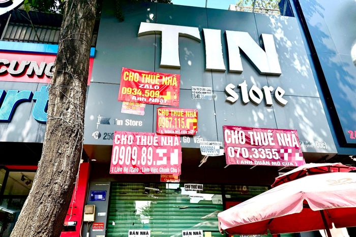 Một số mặt bằng bỏ trống 2 năm liền.